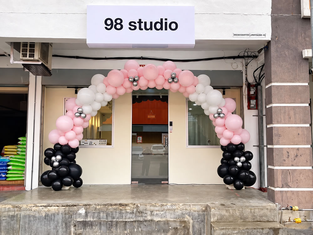 98 Studio